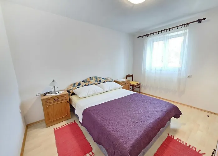 Daire Milan Nv 2 - For 2-3 Persons With Terrace And Parking Novi Vinodolski